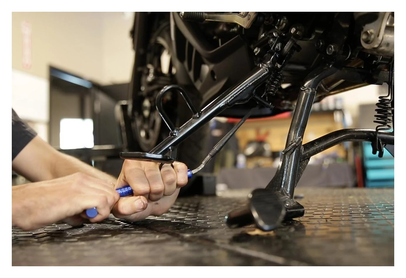 Motion Pro Tuff Hook Spring Puller 6 Motion Pro Tuff Hook Spring Puller - Image 4